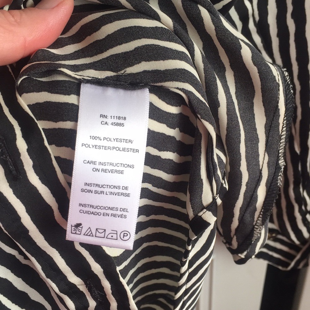Michael Michael Kors blouse, size 8,worn few times - Picture 6 of 6